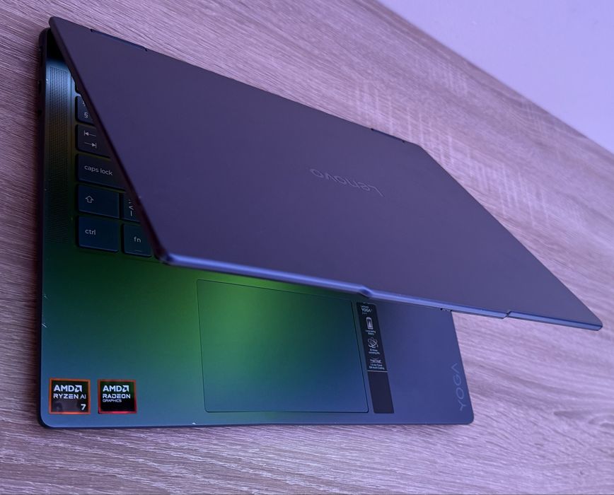 Lenovo Yoga 7 AMD Ryzen 7 AI 350 - 32GB 1TB - OLED ! 2in1 x360 Slim