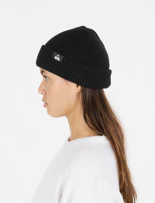 SOS / Lyle & Scott / Levis ОРИГИНАЛНИ зимни шапки