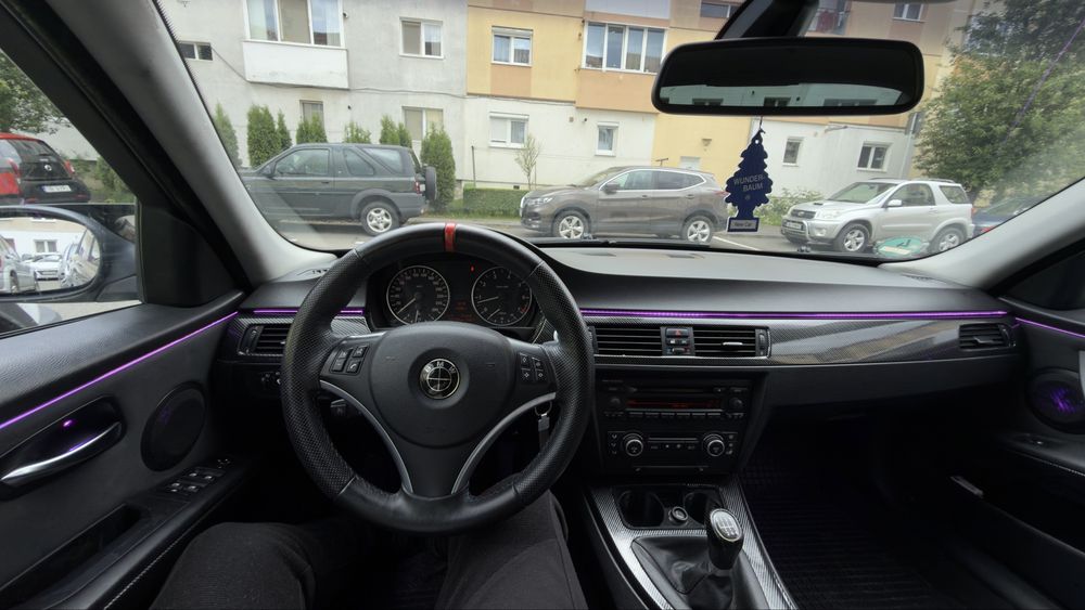 BMW E90 318i 2007