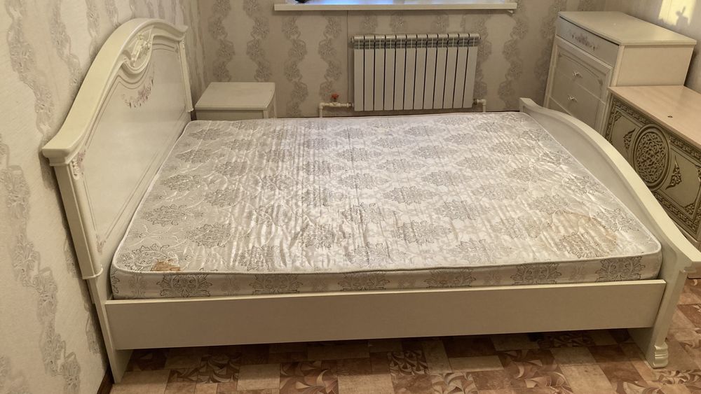 Спальная гарнитура