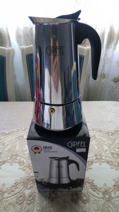 Гейзерная Кофеварка Немецкой фирмы "Gipfel". Объём: 450мл. и 300мл.