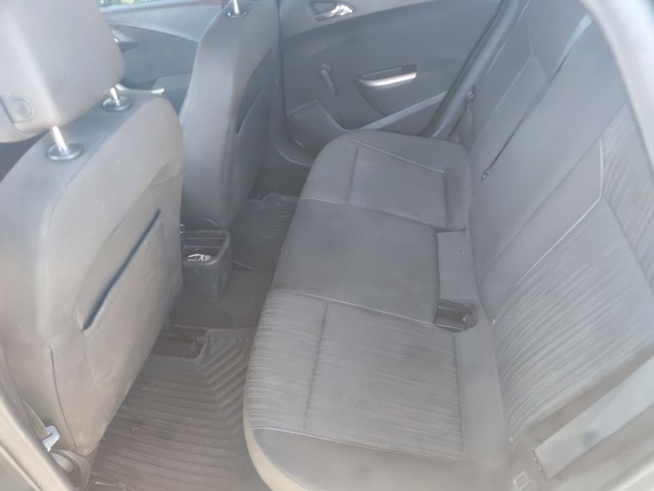 Unic proprietar vând Opel Astra J