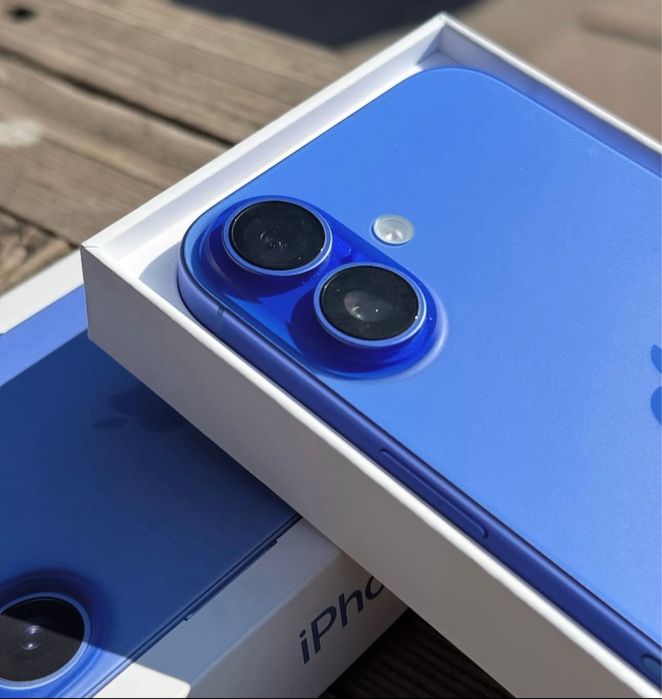 iPhone 16 BLUE • impecabil • Accept Schimburi