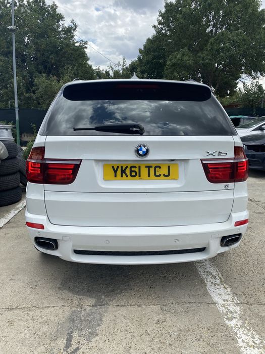 Haion cu lunetă BMW X5 E70 Facelift
