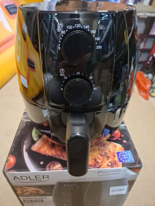 Vand airfryer nou, aparat gătit cu aer cald, nefolosit