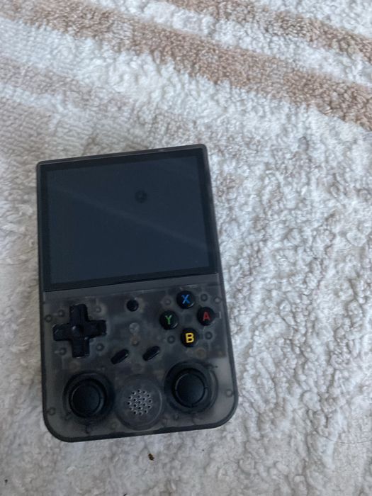 Продоется анберник rg 353v с зарядкой и зашитным стеклом