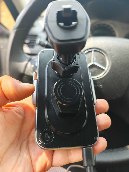 Метална стойка за телефон за автомобил Xmart CH2024T