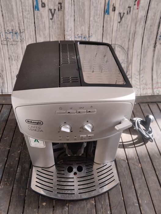 Кафе машина delonghi venezia