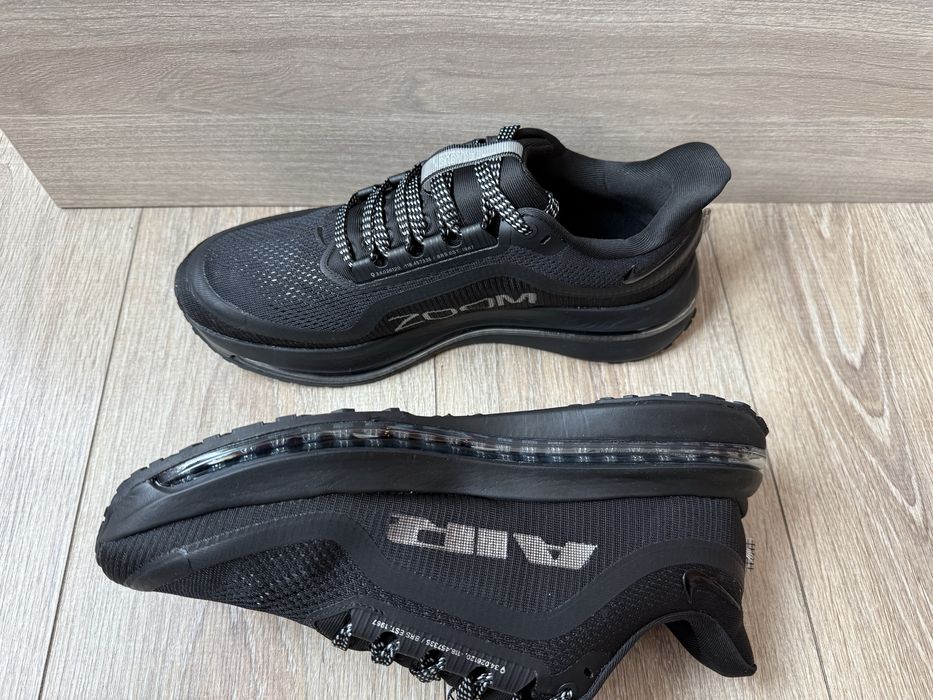 Nike Pegasus Premium