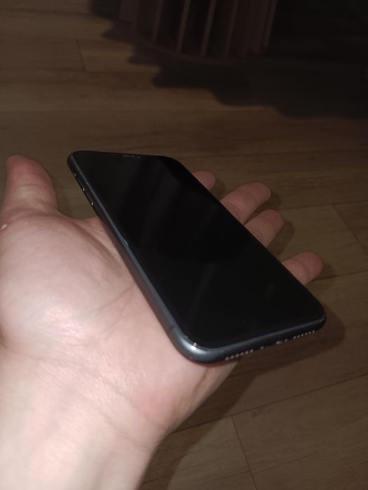 Продам айфон 11, 128 гб