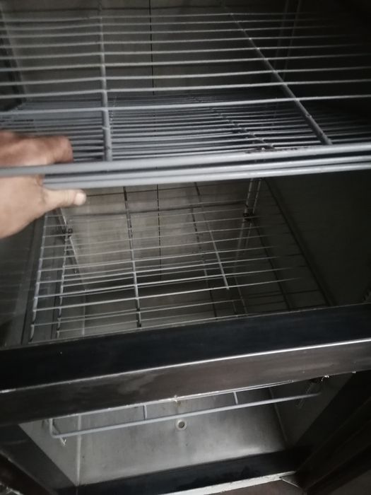 Продам морозильник