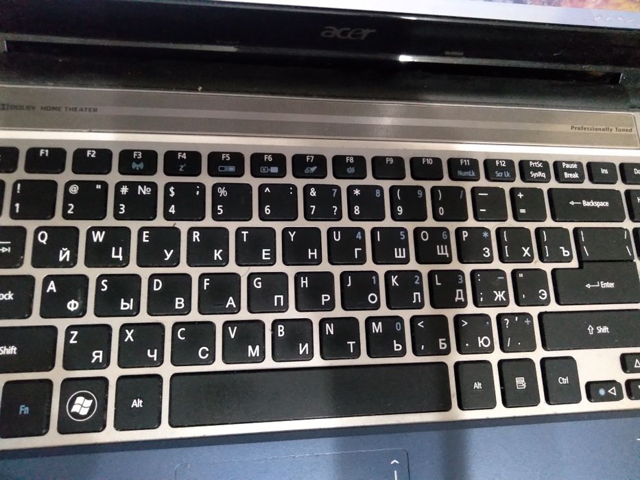 Продам ноутбук acer і5 для игр