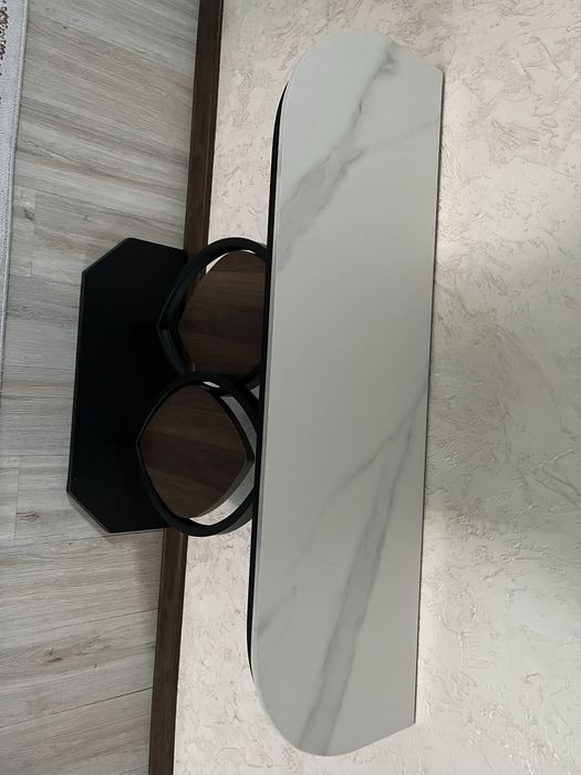 Консольный стол