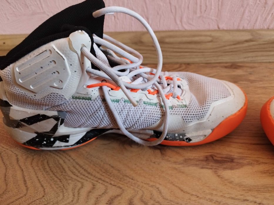 Баскетболни маратонки Tarmak