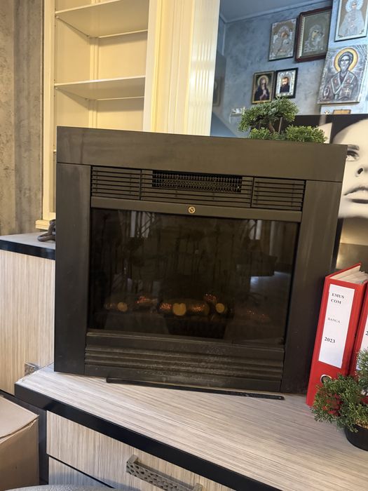 Vand semineu electric