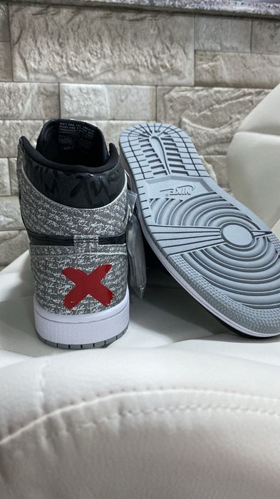 Nike Jordan 1 Rebellionaire (39-44)