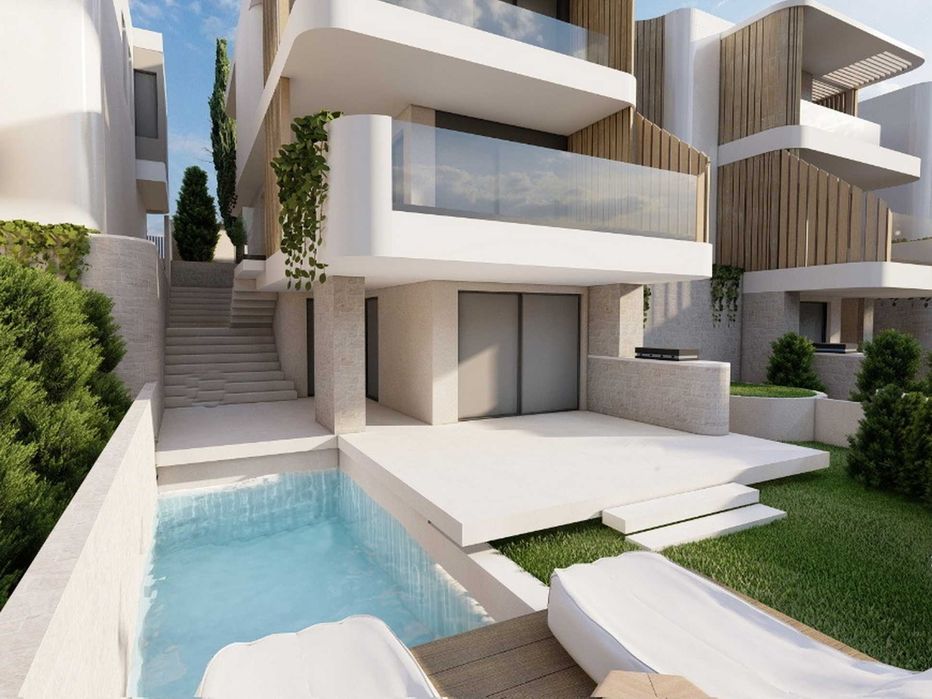 Продава се новопостроена къща 219кв.м. в PALIO Кавала (код 8157)