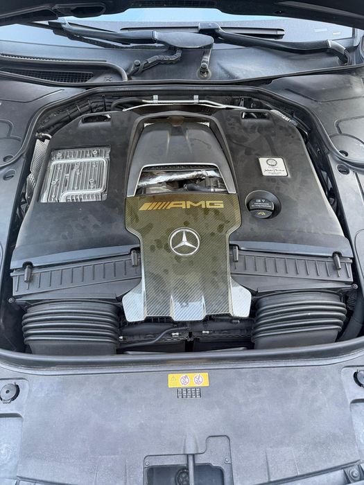 Mercedes s63 amg