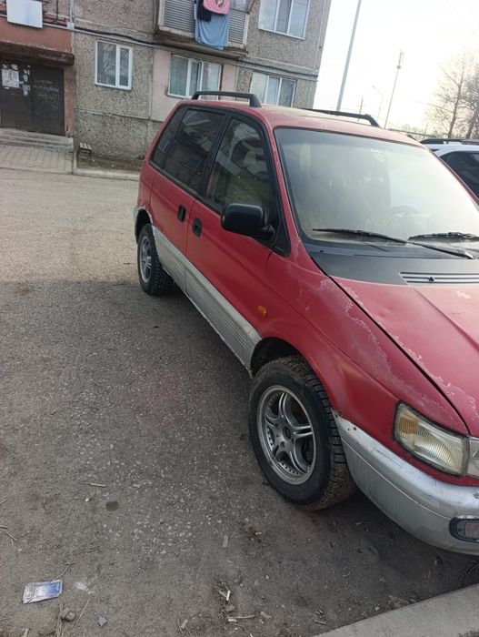 Продам или обменяю Митсубиси спэйс рунер