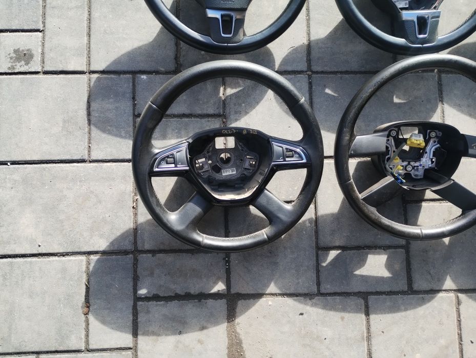 Volan passat B7,CC,B6,touran,octavia 3,audi a4 B8