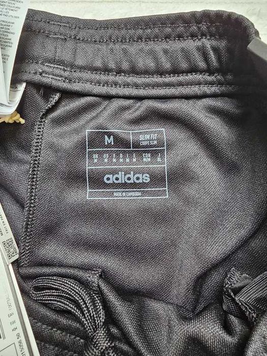 Pantaloni de antrenament pentru barbati adidas Marimea M