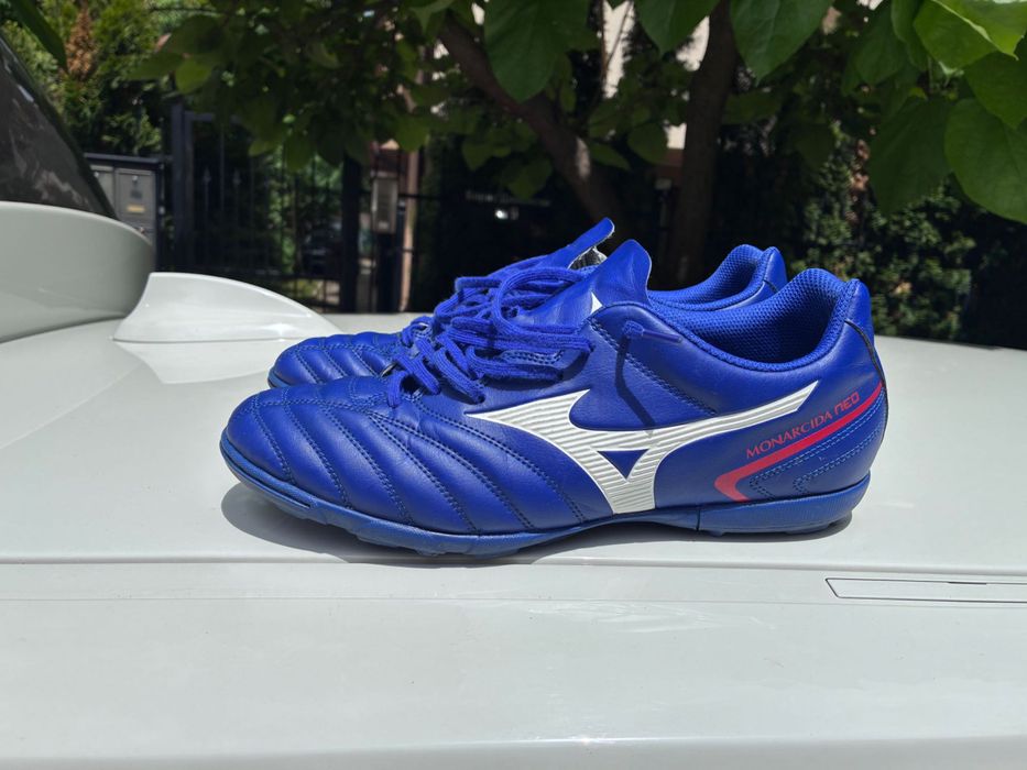 Стоножки за футбол Mizuno Monarcida Neo