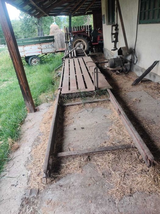 Banzic / Circular Vertical de Vanzare