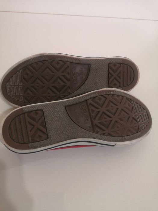 Incaltaminte Converse culoarea rosie