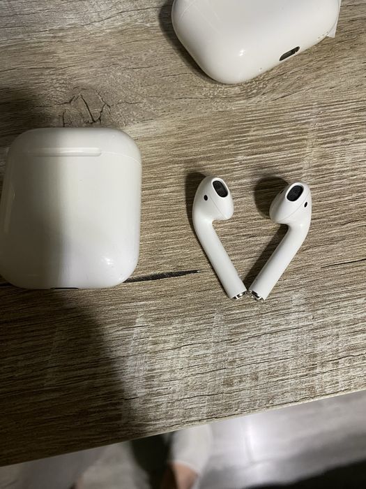 AirPods 2 обмен