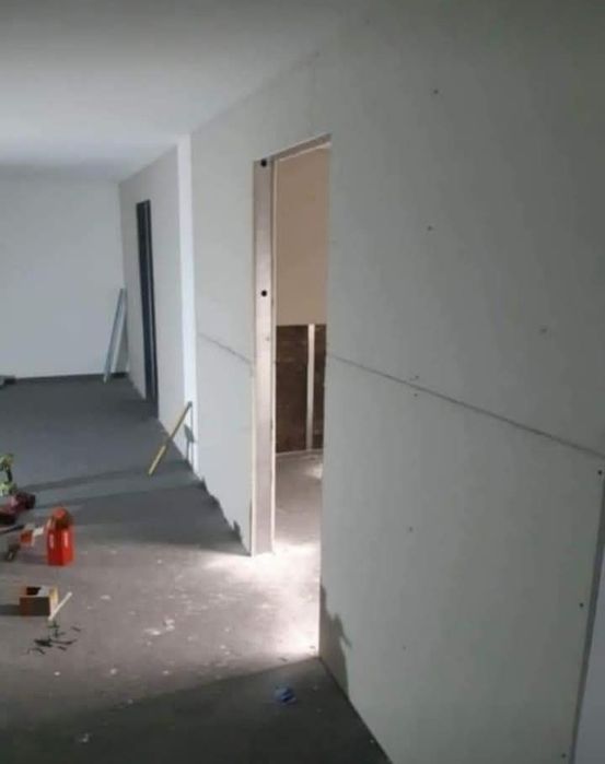 Vand case 6 x 8m pe structura metalica usoara