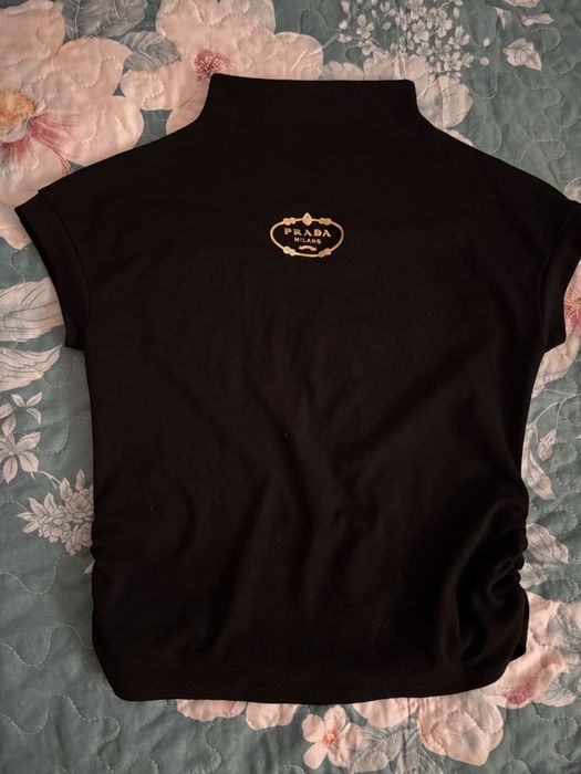 Женский кофта. Состояние отл.