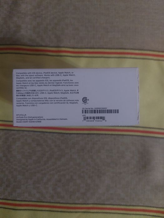 Продам Airpods Pro новые, оригинал 100%