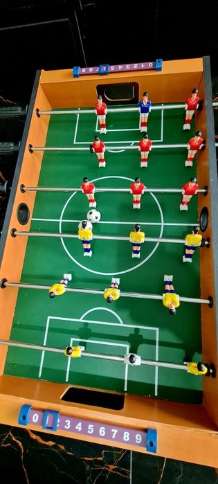 Jocuri Biliard + Fotbal