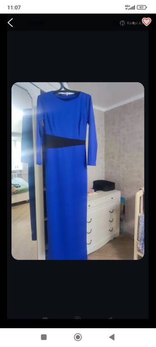 Продам платья вечерние