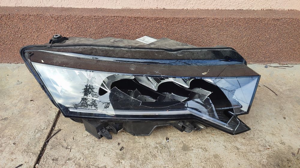 4  Faruri led modele noi