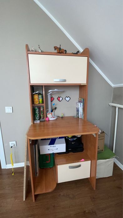 Продам . Стол письменный