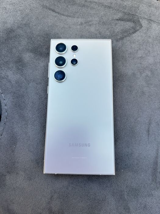 Samsung Galaxy S24 Ultra 256 ГБ