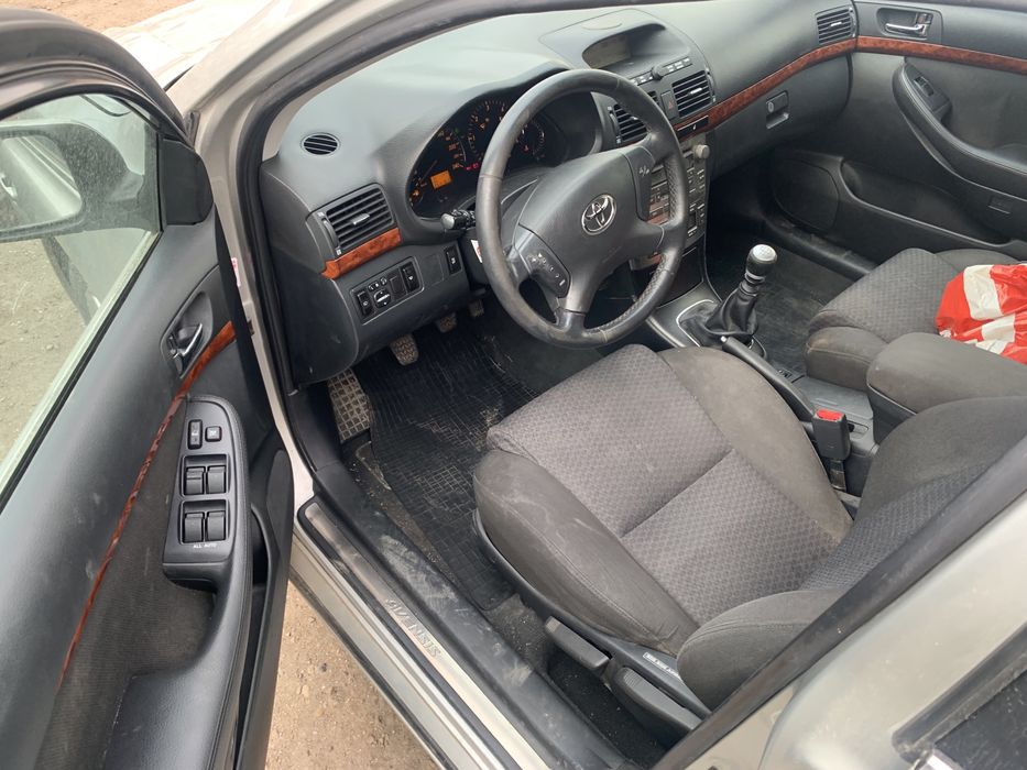 Toyota Avensis 2.2DCAT 177/2.0D4D 116hp/2.0VVT-i 147кс- На Части