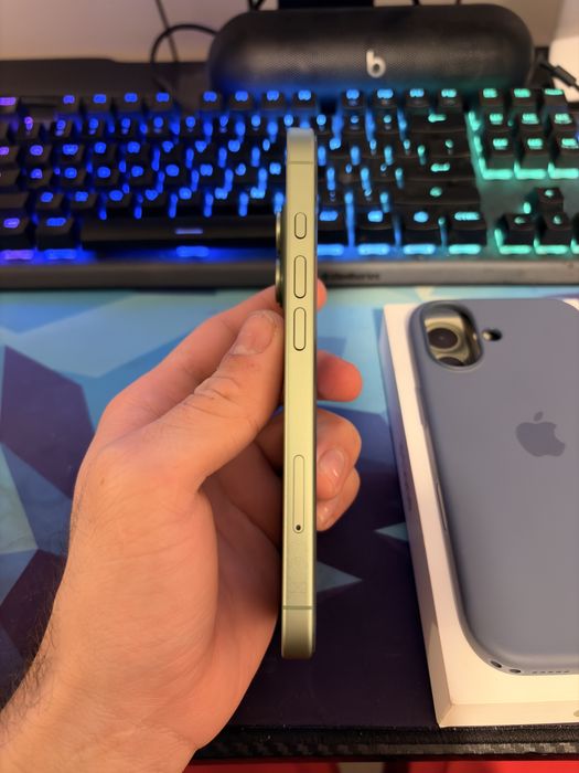 Iphone 17 256 gb sage neverlocked