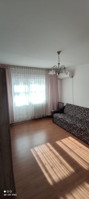 Închiriez apartament cu 2 camere i — fotografia 1