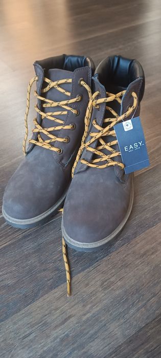 Зимни мъжки обувки от набук