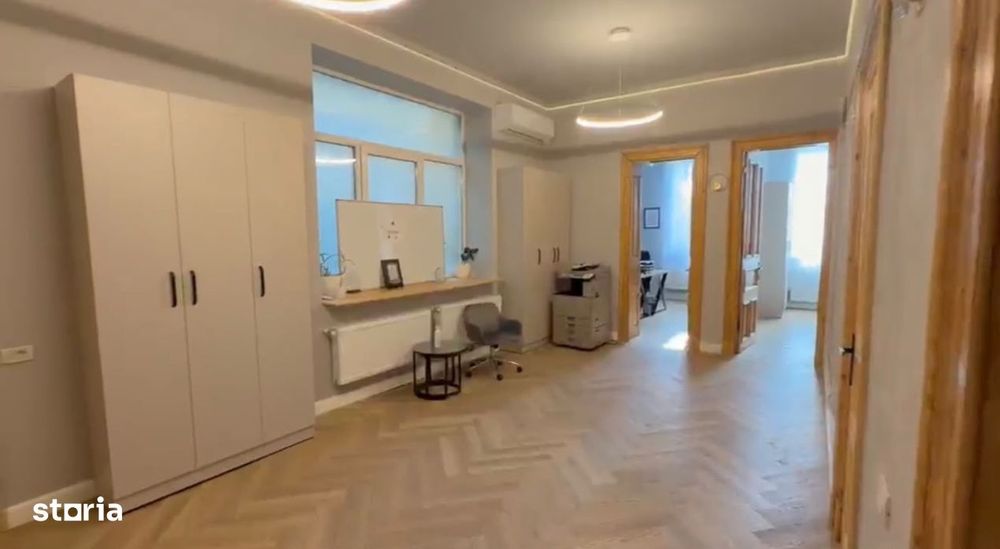 Spatiu Birouri | 5 Camere | Zona Peninsulara