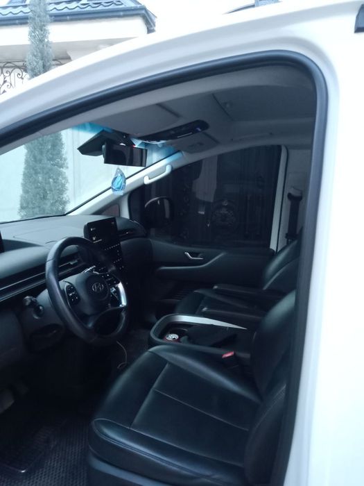 Hyundai Staria 2022 — 5