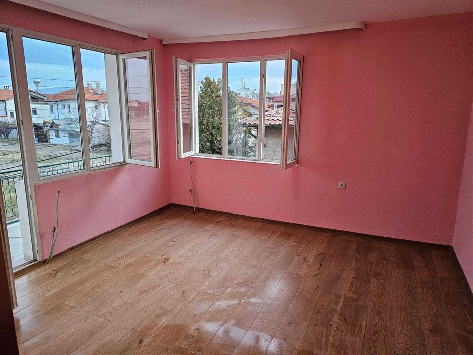 Дава се под наем Етаж от къща в Божурище - 73 кв.м за 382.5 € - Снимка #6