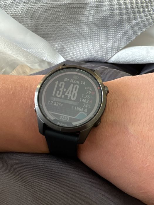 Garmin часы  в хорошем  состоянии
