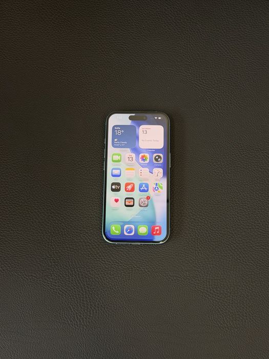 iPhone 16 - 100% батерия