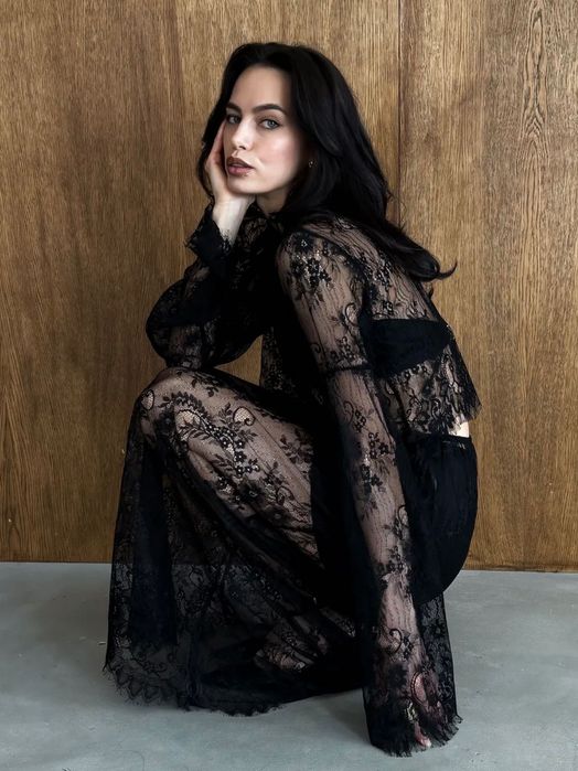 Юбка миди кружевная черная