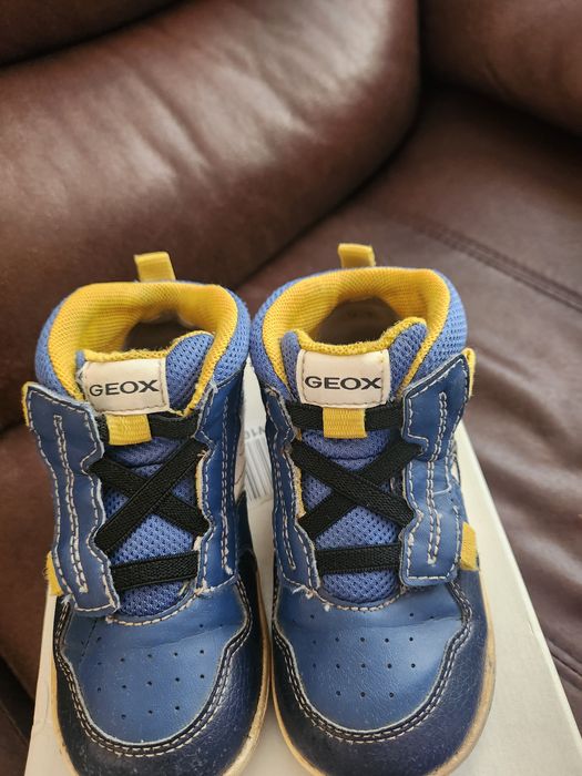 Детски боти Geox