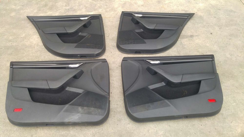 Set fete tapiterii usi skoda octavia 3 wrs