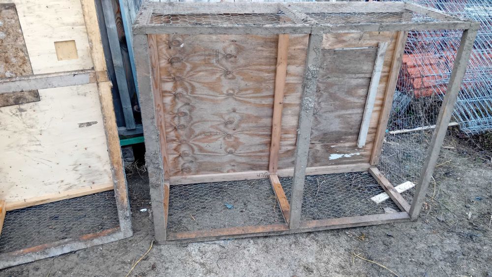 Vând/schimb prepelițe cocoși cotețe